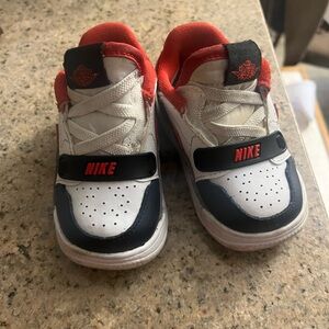 Nike Kids' Black and Red Jordans